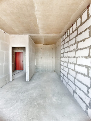 Продам однокомнатную (1-комн.) квартиру, Уральская ул, 100/5, Краснодар г