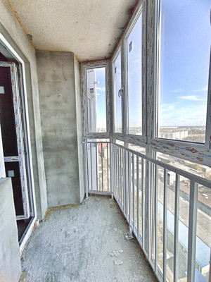 Продам однокомнатную (1-комн.) квартиру, Уральская ул, 100/5, Краснодар г