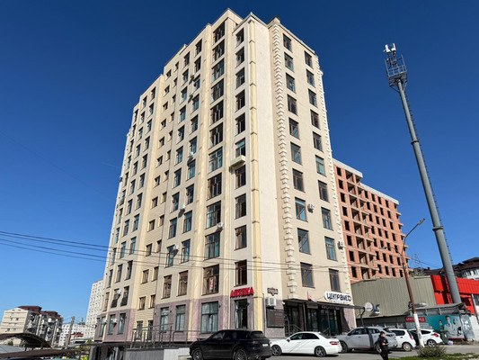 Продам двухкомнатную (2-комн.) квартиру, Атажукина ул, 2, Нальчик г