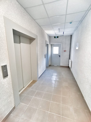 Продам однокомнатную (1-комн.) квартиру, Уральская ул, 100/5, Краснодар г