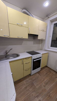 Продам однокомнатную (1-комн.) квартиру, Ржанова ул, 1, Иркутск г