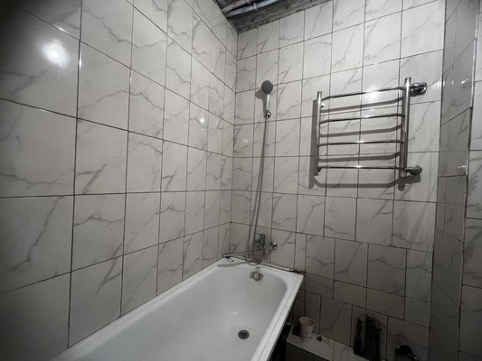 Продам трехкомнатную (3-комн.) квартиру, Текстильщиков ул, 3к2, Троицк г