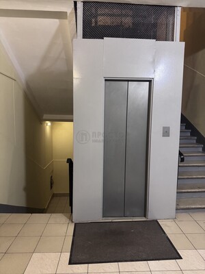 Продам однокомнатную (1-комн.) квартиру, Кутузовский пр-кт, 30, Москва г