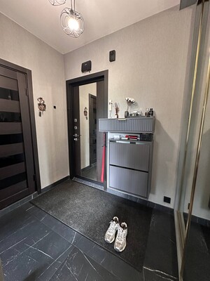 Продам однокомнатную (1-комн.) квартиру, Олонецкая ул, 15Б, Москва г