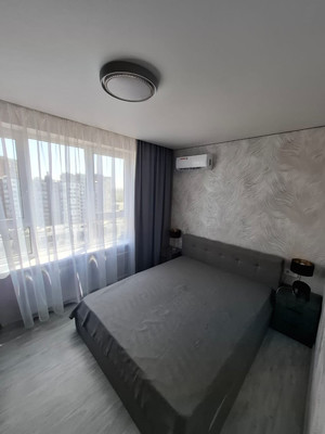 Продам двухкомнатную (2-комн.) квартиру, Еременко ул, 110/2, Ростов-на-Дону г