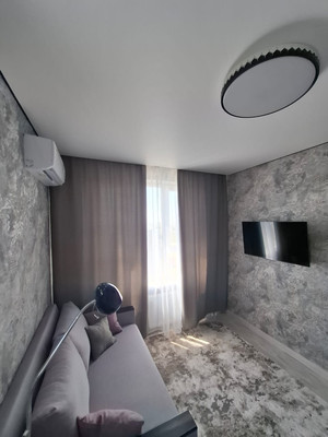 Продам двухкомнатную (2-комн.) квартиру, Еременко ул, 110/2, Ростов-на-Дону г