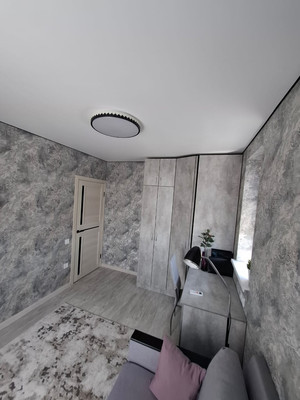 Продам двухкомнатную (2-комн.) квартиру, Еременко ул, 110/2, Ростов-на-Дону г