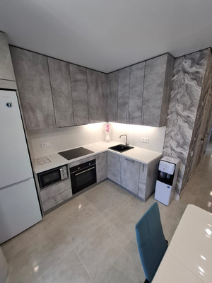 Продам двухкомнатную (2-комн.) квартиру, Еременко ул, 110/2, Ростов-на-Дону г