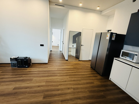 Продам двухкомнатную (2-комн.) квартиру, Новоалексеевская ул, 16к2, Москва г