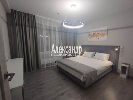 Продам двухкомнатную (2-комн.) квартиру, 5-й Предпортовый проезд, 12к1, Санкт-Петербург г