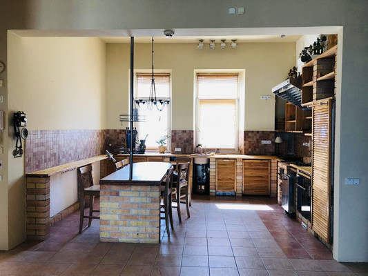 Продам многокомнатную квартиру, Спиридоньевский пер, 10а, Москва г