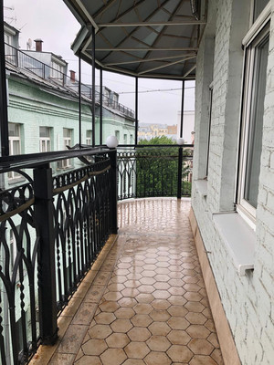 Продам многокомнатную квартиру, Спиридоньевский пер, 10а, Москва г