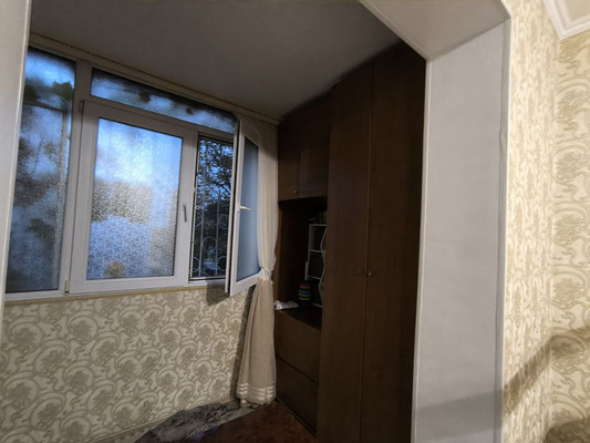 Продам трехкомнатную (3-комн.) квартиру, Балаклавская ул, 55, Симферополь г