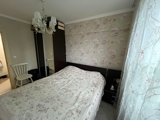 Продам двухкомнатную (2-комн.) квартиру, Кастанаевская ул, 8, Москва г