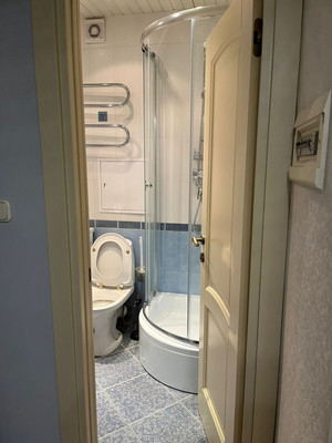 Продам двухкомнатную (2-комн.) квартиру, Кастанаевская ул, 8, Москва г