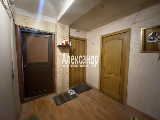 Продам комнату в 5-комн. квартире, Матроса Железняка ул, 3, Санкт-Петербург г
