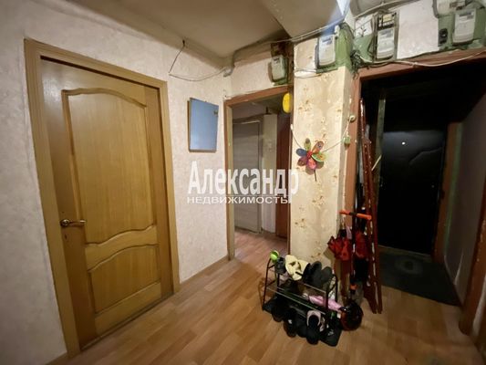 Продам комнату в 5-комн. квартире, Матроса Железняка ул, 3, Санкт-Петербург г