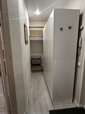 Продам однокомнатную (1-комн.) квартиру, Малиновского ул, 12/2, Всеволожск г