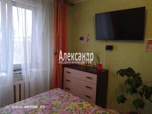 Продам трехкомнатную (3-комн.) квартиру, Петрозаводская ул, 31, Сясьстрой г