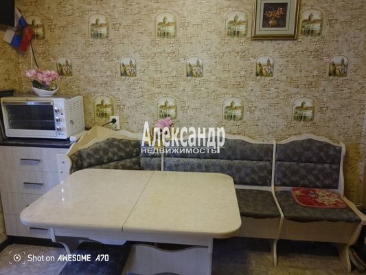 Продам трехкомнатную (3-комн.) квартиру, Петрозаводская ул, 31, Сясьстрой г