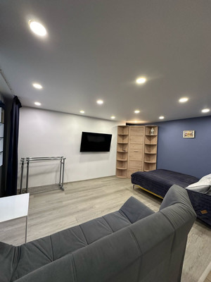 Продам однокомнатную (1-комн.) квартиру, Цветной бульвар (Центральный р-н) ул, 22, Сочи г