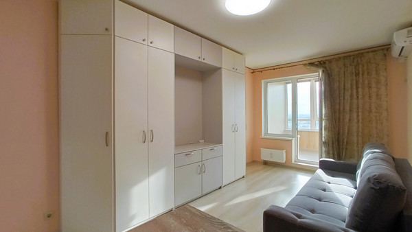 Продам однокомнатную (1-комн.) квартиру, Ветеранов пр-кт, 173к1, Санкт-Петербург г