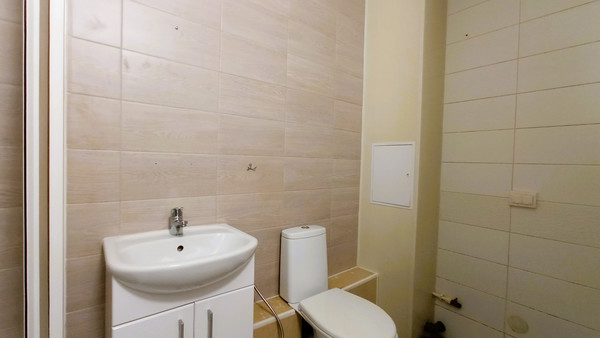 Продам однокомнатную (1-комн.) квартиру, Ветеранов пр-кт, 173к1, Санкт-Петербург г