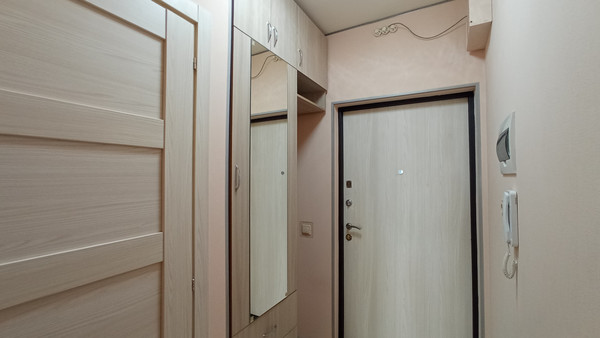 Продам однокомнатную (1-комн.) квартиру, Ветеранов пр-кт, 173к1, Санкт-Петербург г