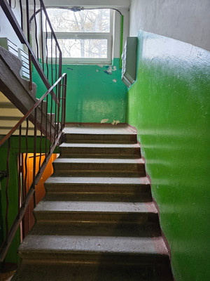 Продам однокомнатную (1-комн.) квартиру, Александровская ул, 45, Старая Русса г