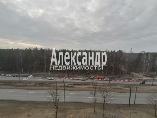 Продам трехкомнатную (3-комн.) квартиру, Тихорецкий пр-кт, 37, Санкт-Петербург г
