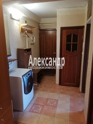 Продам трехкомнатную (3-комн.) квартиру, Тихорецкий пр-кт, 37, Санкт-Петербург г