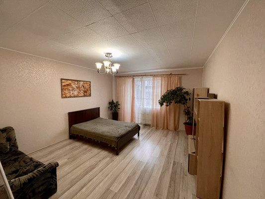 Продам однокомнатную (1-комн.) квартиру, Майский пер, 3, Калининград г