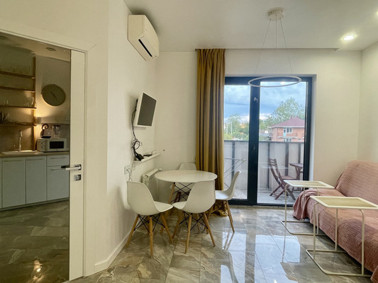 Продам двухкомнатную (2-комн.) квартиру, Санаторная (Лицейский снт) ул, 63/1, Сочи г