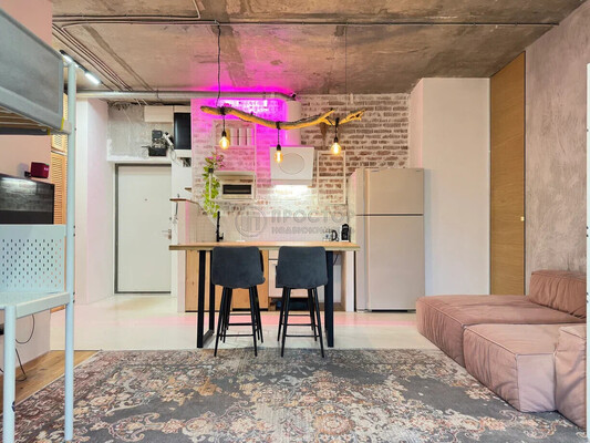 Продам двухкомнатную (2-комн.) квартиру, Пулковская ул, 2, Москва г