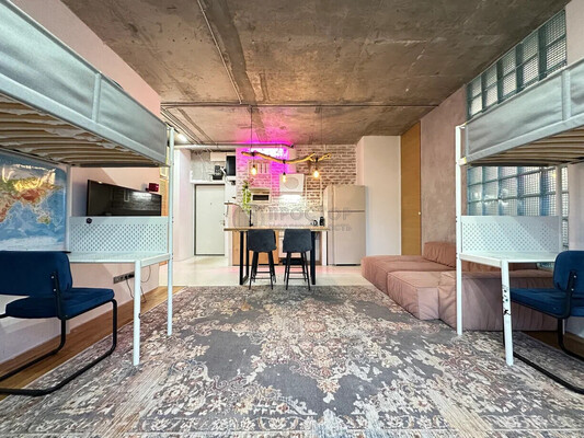 Продам двухкомнатную (2-комн.) квартиру, Пулковская ул, 2, Москва г