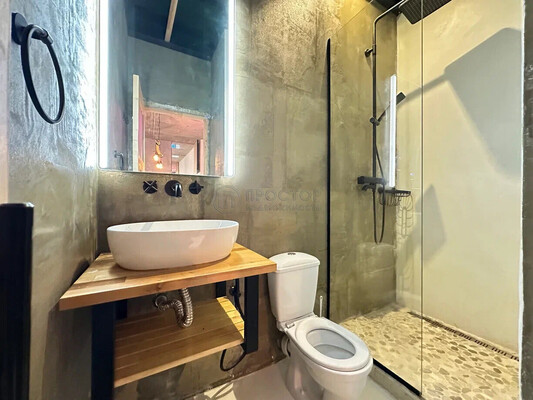 Продам двухкомнатную (2-комн.) квартиру, Пулковская ул, 2, Москва г