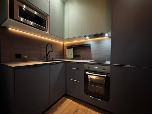 Продам однокомнатную (1-комн.) квартиру, Окружной проезд, 10Б, Москва г