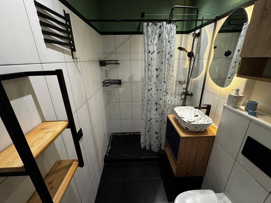 Продам однокомнатную (1-комн.) квартиру, Окружной проезд, 10Б, Москва г