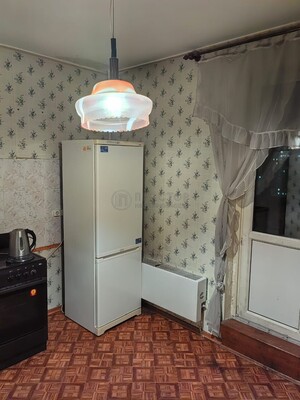 Продам однокомнатную (1-комн.) квартиру, Верхние Поля ул, 28, Москва г