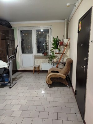 Продам однокомнатную (1-комн.) квартиру, Верхние Поля ул, 28, Москва г