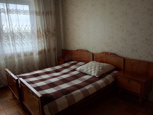 Продам двухкомнатную (2-комн.) квартиру, Инессы Арманд ул, 8/17, Москва г