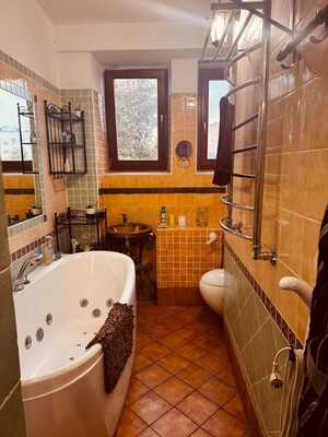 Продам многокомнатную квартиру, Городская ул, 5, Москва г