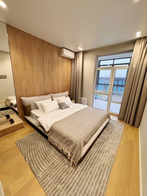 Продам трехкомнатную (3-комн.) квартиру, Сибгата Хакима ул, 51, Казань г