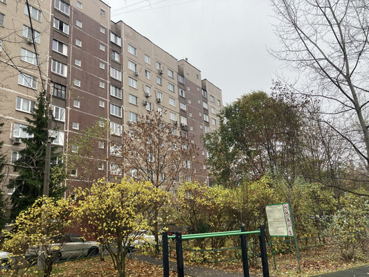 Продам двухкомнатную (2-комн.) квартиру, Воинов-Интернационалистов ул, 15, Люберцы г