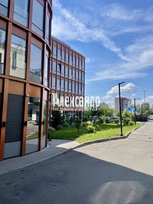 Сдам торговое помещение 67,4 м2, Энергетиков пр-кт, 2к2, Санкт-Петербург г