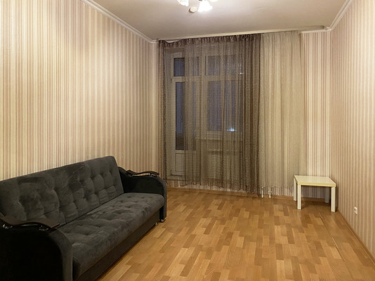 Продам однокомнатную (1-комн.) квартиру, Ленинский пр-кт, 111к2, Санкт-Петербург г