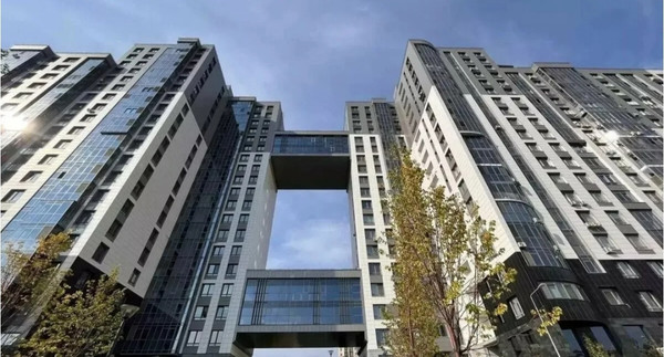 Продам трехкомнатную (3-комн.) квартиру, Сибгата Хакима ул, 51, Казань г