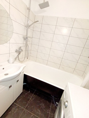 Сдам двухкомнатную (2-комн.) квартиру, Дикопольцева ул, 31к5, Комсомольск-на-Амуре г