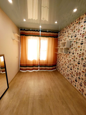 Сдам двухкомнатную (2-комн.) квартиру, Дикопольцева ул, 31к5, Комсомольск-на-Амуре г