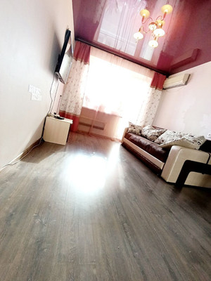 Сдам двухкомнатную (2-комн.) квартиру, Дикопольцева ул, 31к5, Комсомольск-на-Амуре г